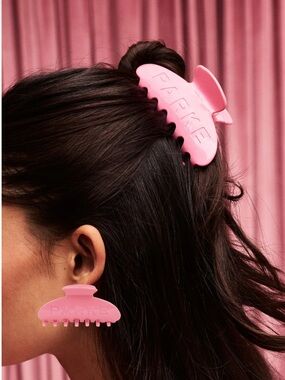 Parke Blush Claw Clip -NWT SOLD OUT